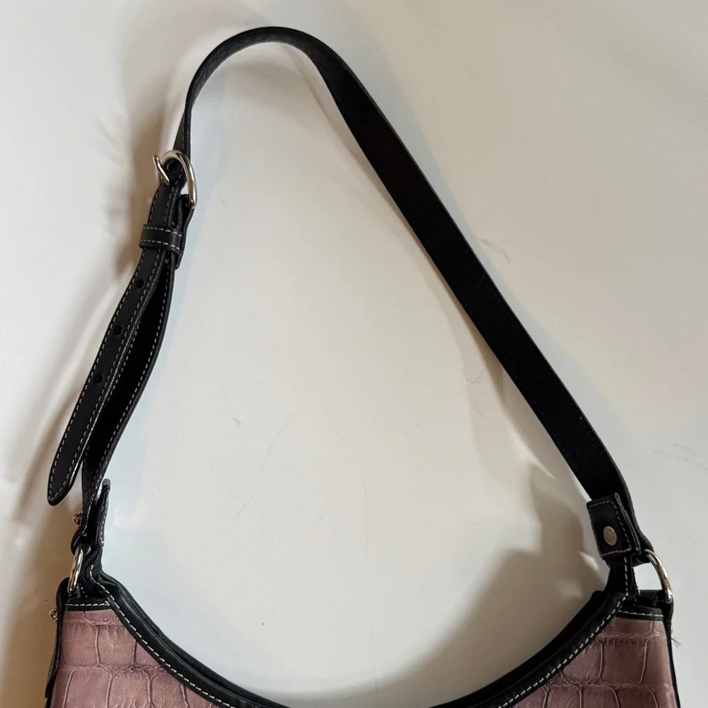 Dooney & Bourke Mauve/ purple Croc-Embossed Shoulder Bag - Picture 3 of 9